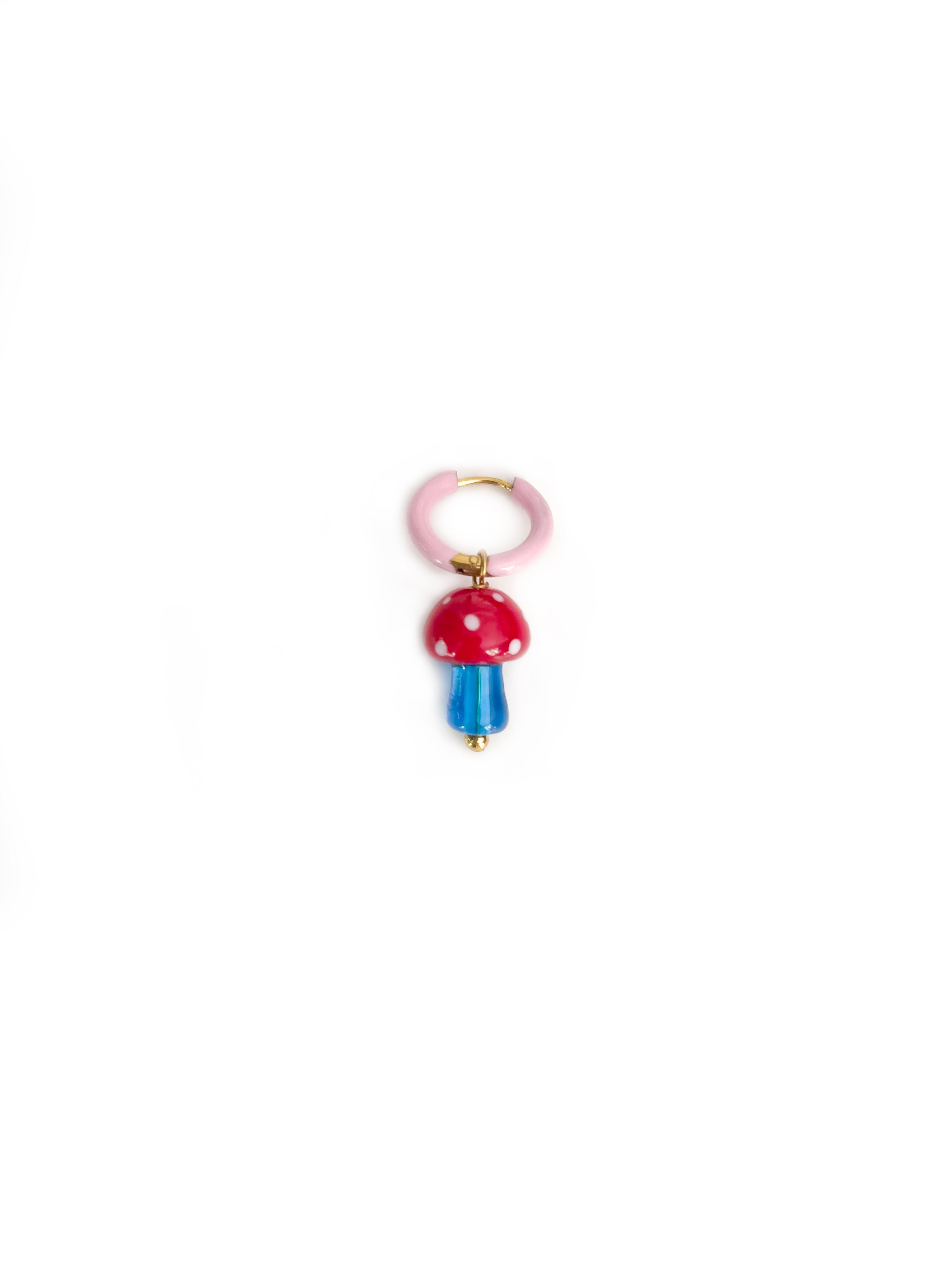Momo earring (single)