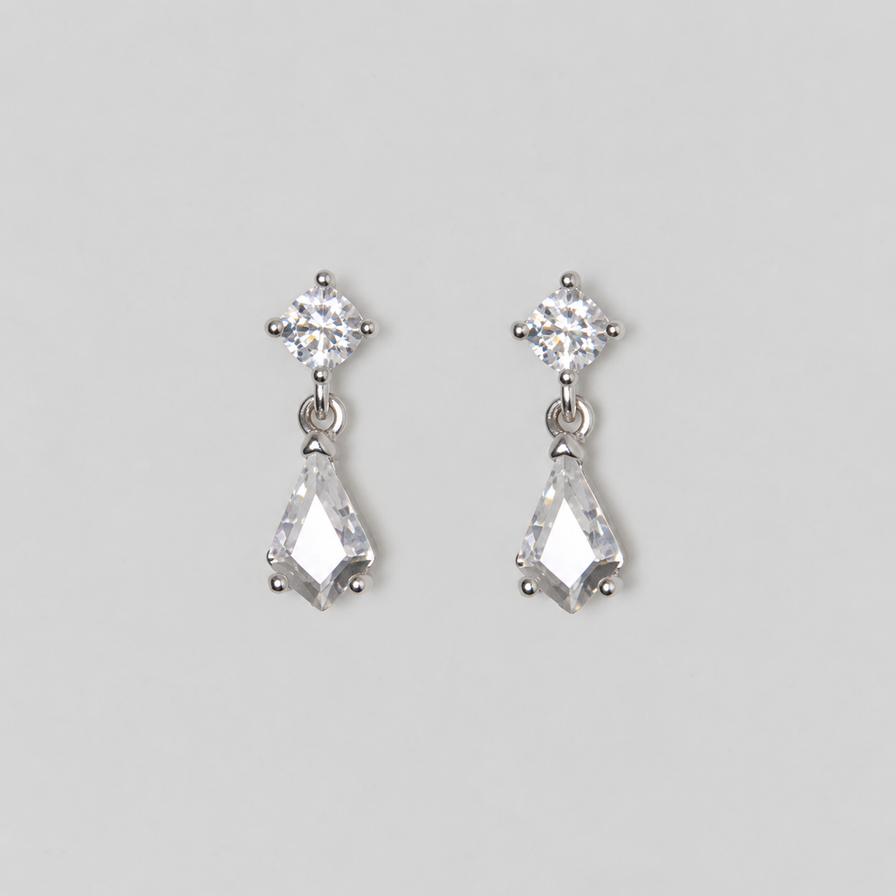 Dew Earrings in silver, tightly cropped product view