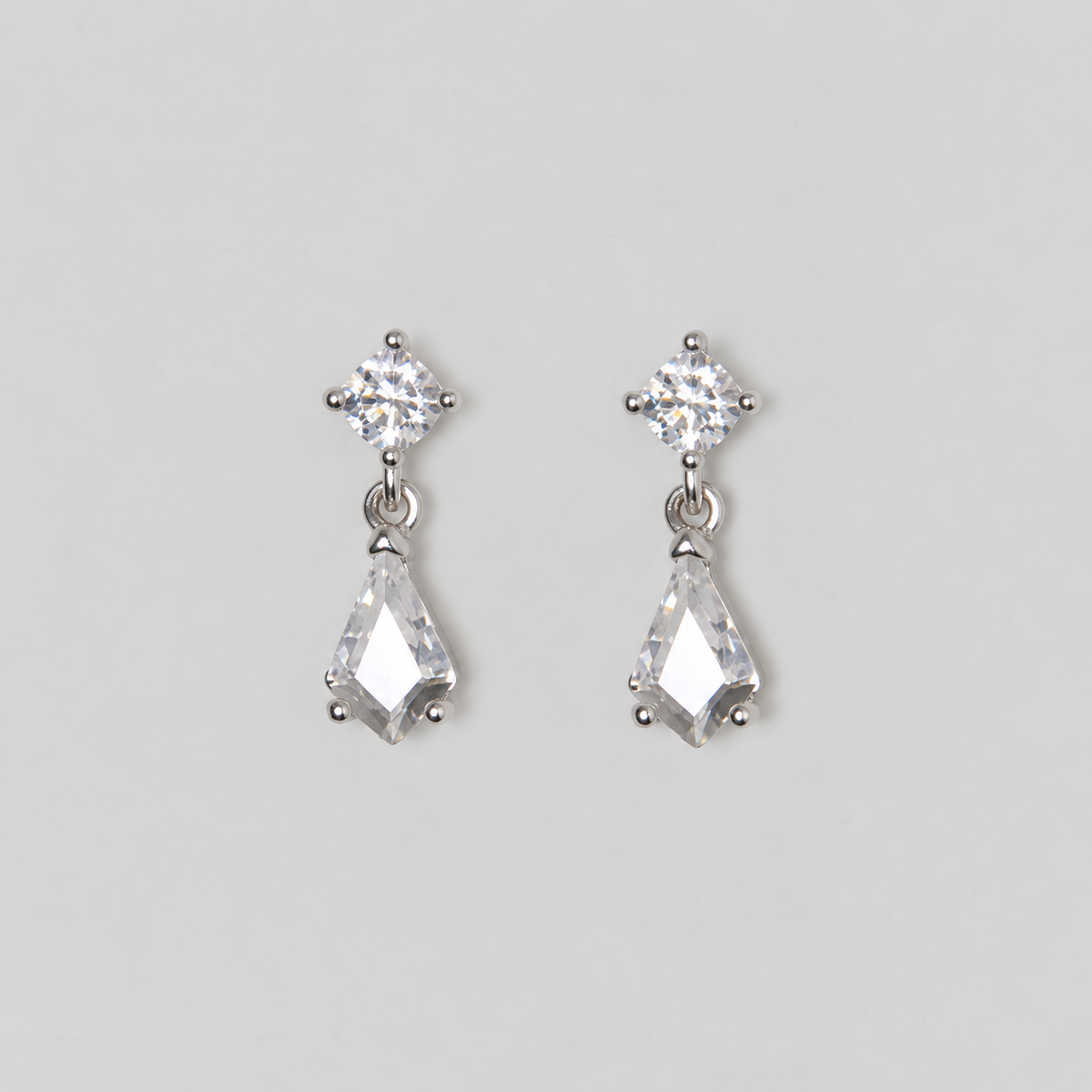 Dew Earrings in silver, tightly cropped product view